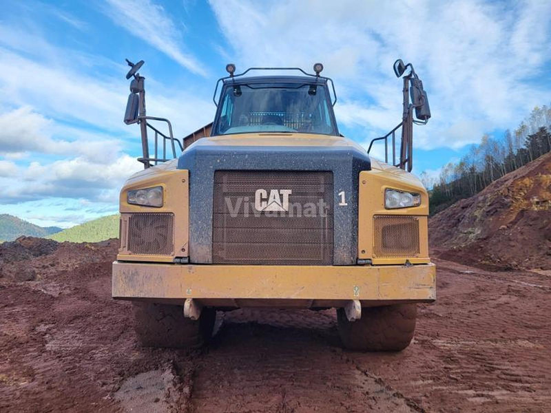 Caterpillar - Самосвал: снимка 2 Caterpillar - Самосвал: снимка 2