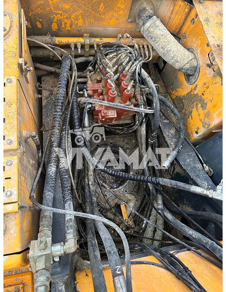 Hyundai R320 LC7 - Верижен багер: снимка 4 Hyundai R320 LC7 - Верижен багер: снимка 4