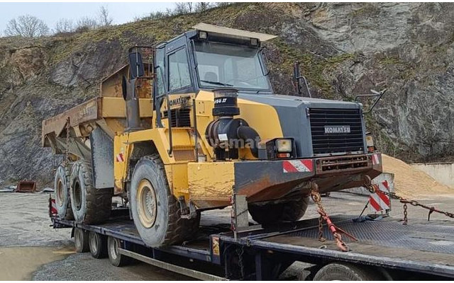 Komatsu HM300-2 - Самосвал: снимка 2 Komatsu HM300-2 - Самосвал: снимка 2