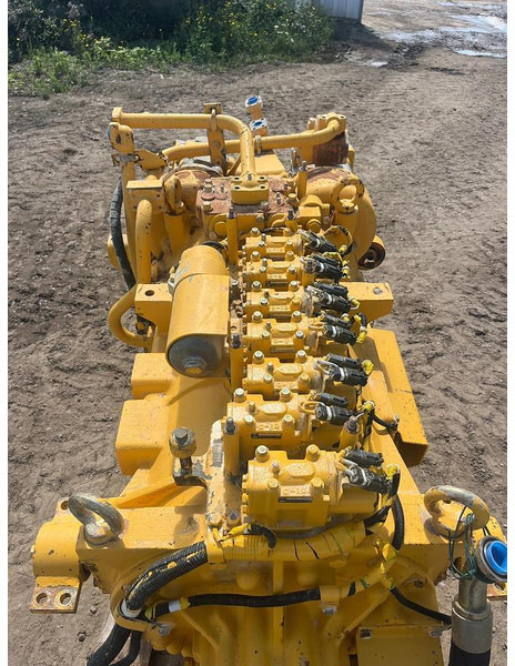 Komatsu SAA6D140E-2 Komatsu engine HD325 - Двигател: снимка 4 Komatsu SAA6D140E-2 Komatsu engine HD325 - Двигател: снимка 4