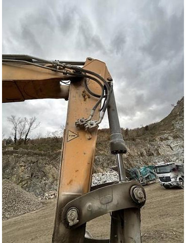 Liebherr R946 LC - Багер: снимка 5 Liebherr R946 LC - Багер: снимка 5