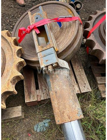 Liebherr R954CHD - Гумени/ Метални вериги: снимка 2 Liebherr R954CHD - Гумени/ Метални вериги: снимка 2