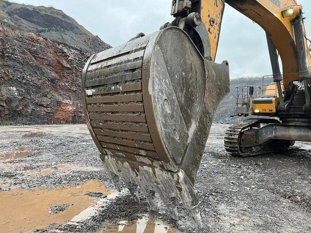 Liebherr R980SME HD - - Верижен багер: снимка 4 Liebherr R980SME HD - - Верижен багер: снимка 4