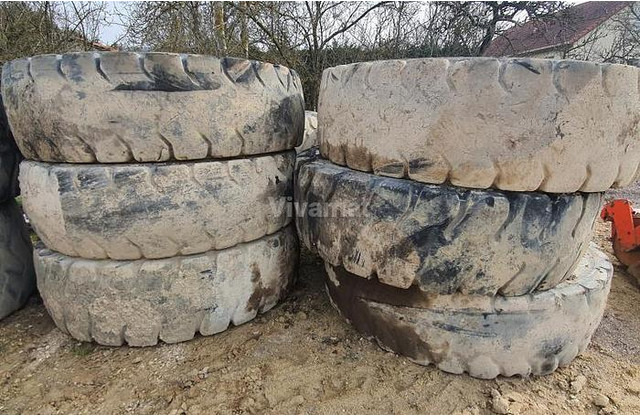 Michelin 18.00R33 - Гуми и джанти: снимка 1 Michelin 18.00R33 - Гуми и джанти: снимка 1