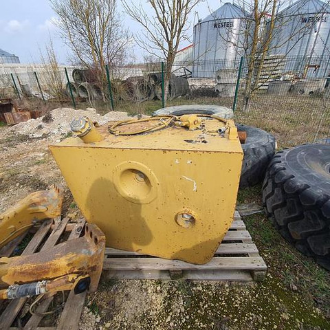 Caterpillar HG/08 VERRIN BENNE 769C 769D 771C 771D - - Резервни части: снимка 1 Caterpillar HG/08 VERRIN BENNE 769C 769D 771C 771D - - Резервни части: снимка 1