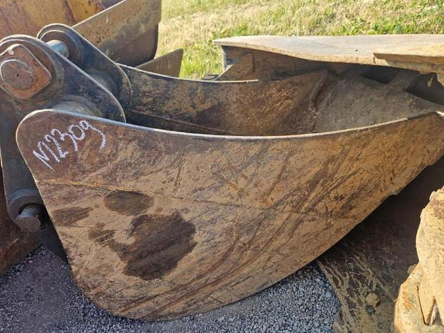 Terex TLB840PS - Кофа за багер: снимка 1 Terex TLB840PS - Кофа за багер: снимка 1