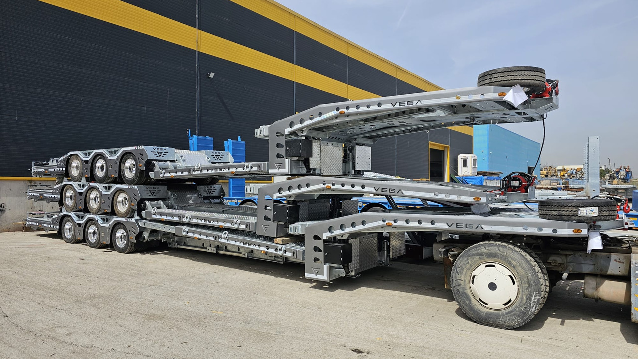 PROMAX 3 AXLE TRUCK CARRIER - Автовоз полуремарке: снимка 2 PROMAX 3 AXLE TRUCK CARRIER - Автовоз полуремарке: снимка 2