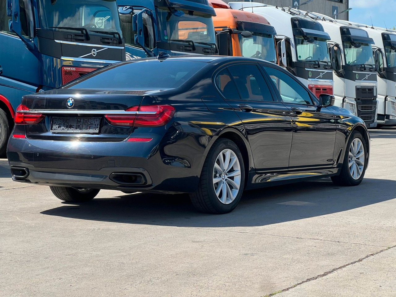 BMW 740D*xDrive*ACC* MASSAGE *STANDHE *LUFT*M PAKET BMW 740D*xDrive*ACC* MASSAGE *STANDHE *LUFT*M PAKET - Лек автомобил: снимка 5 BMW 740D*xDrive*ACC* MASSAGE *STANDHE *LUFT*M PAKET BMW 740D*xDrive*ACC* MASSAGE *STANDHE *LUFT*M PAKET - Лек автомобил: снимка 5