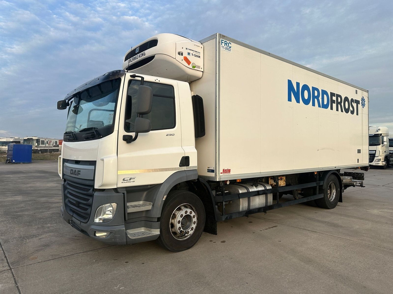 DAF CF 290 * THERMO-KING * BÄR * ACC * SPUR-ASST. - Рефрижератор камион: снимка 4 DAF CF 290 * THERMO-KING * BÄR * ACC * SPUR-ASST. - Рефрижератор камион: снимка 4