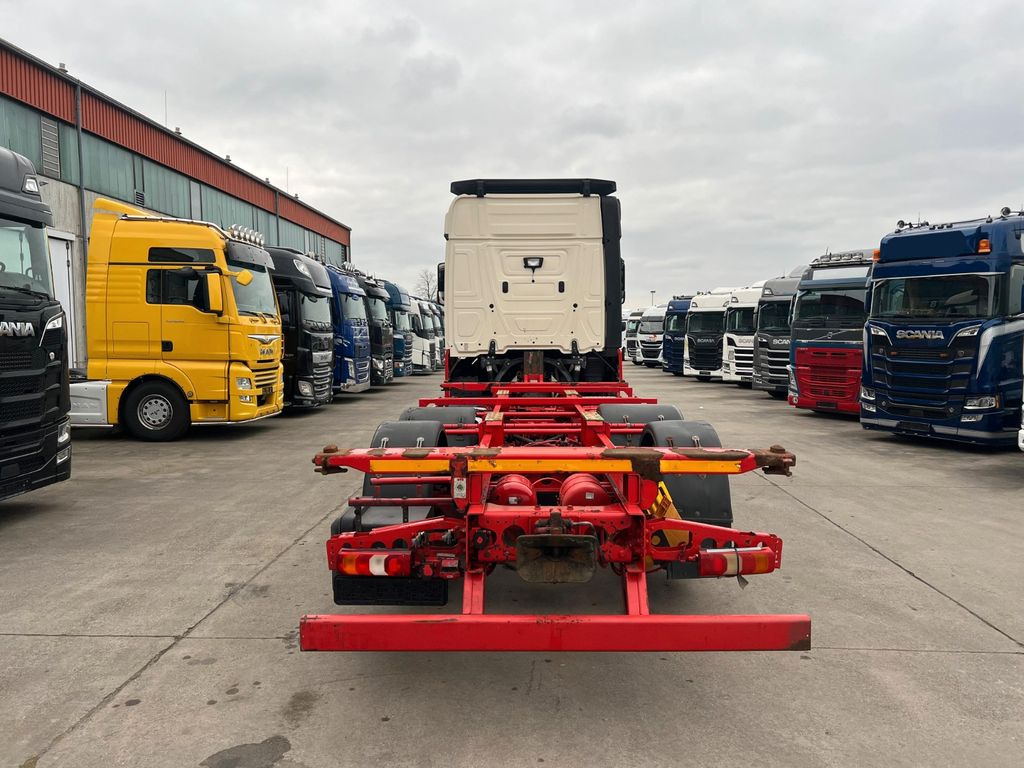 Mercedes-Benz ACTROS 2542 * RETARDER * KLIMA * LIFTACHSE * - Контейнеровоз/ Сменна каросерия камион: снимка 5 Mercedes-Benz ACTROS 2542 * RETARDER * KLIMA * LIFTACHSE * - Контейнеровоз/ Сменна каросерия камион: снимка 5