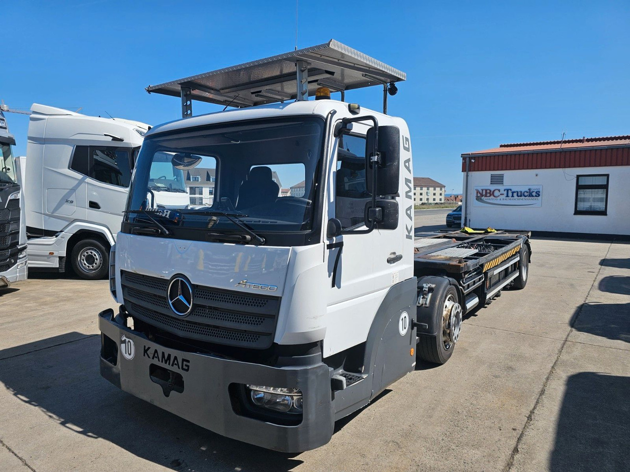 Mercedes-Benz KAMAG * WBH25 * UMSETZER * KLIMA * STANDHEIZ. * - Контейнеровоз/ Сменна каросерия камион: снимка 1 Mercedes-Benz KAMAG * WBH25 * UMSETZER * KLIMA * STANDHEIZ. * - Контейнеровоз/ Сменна каросерия камион: снимка 1