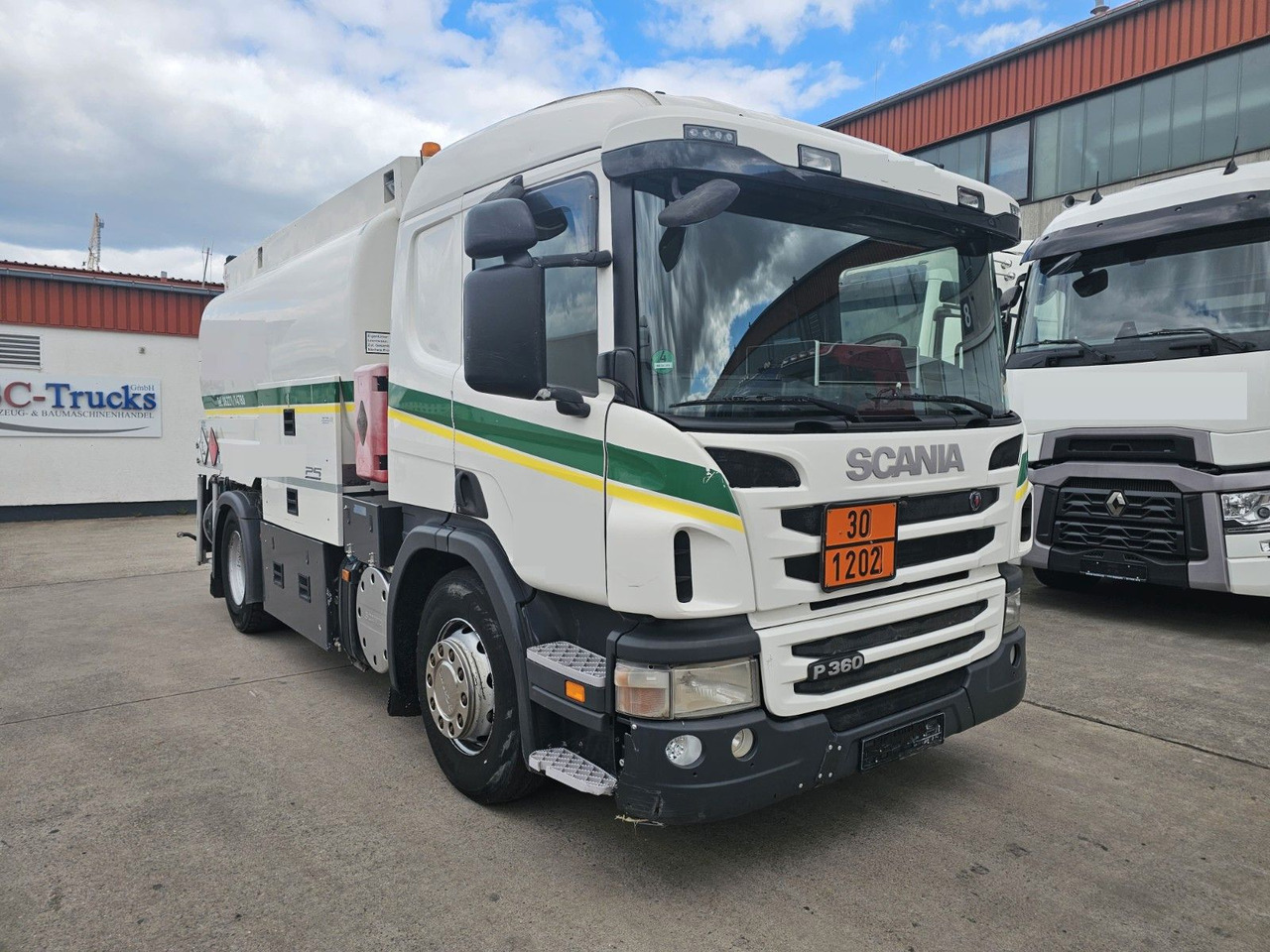 Scania P 360 * OBER/-UNTER * 3 KAMMER * BENZIN * - Камион цистерна: снимка 3 Scania P 360 * OBER/-UNTER * 3 KAMMER * BENZIN * - Камион цистерна: снимка 3
