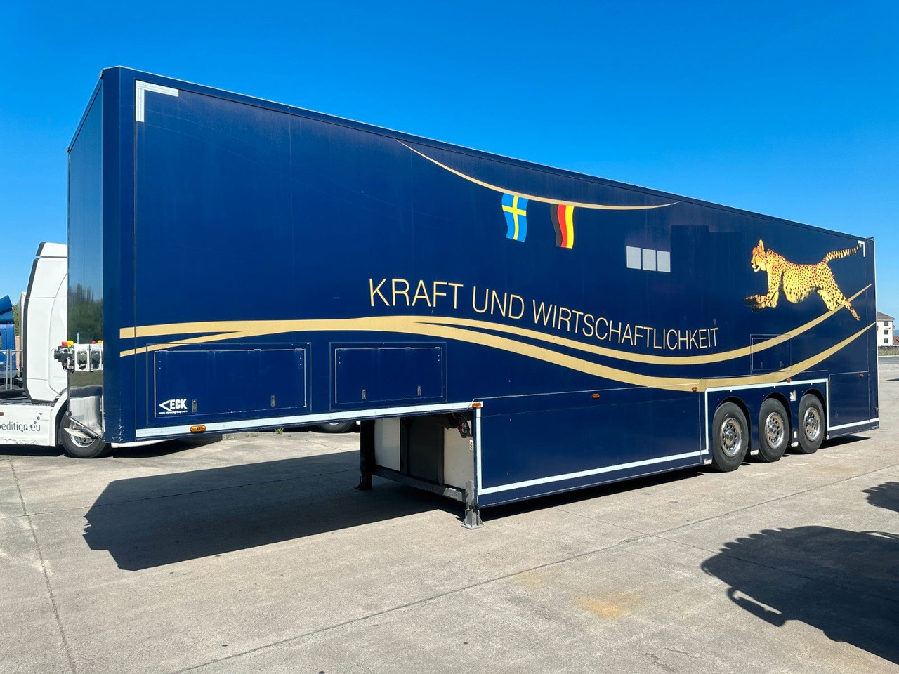 Van Eck PT-3ZI * MOTORSPORT * RACING * DOPPELDECKER *TÜV - Затворена каросерия полуремарке: снимка 3 Van Eck PT-3ZI * MOTORSPORT * RACING * DOPPELDECKER *TÜV - Затворена каросерия полуремарке: снимка 3