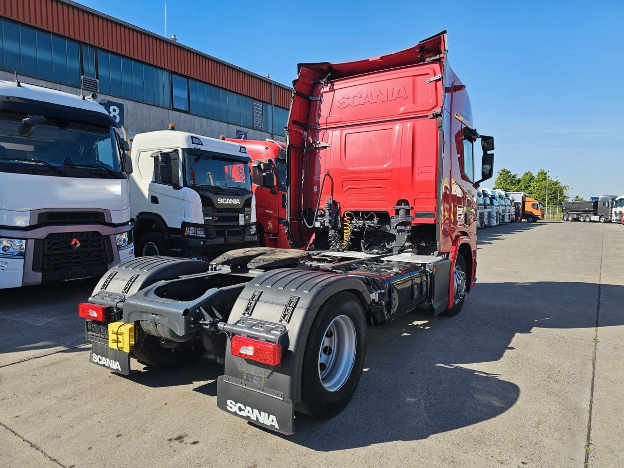 Scania R 460 * BRANDSCHADEN * ACC * RETARDER * LEDER * - Влекач: снимка 5 Scania R 460 * BRANDSCHADEN * ACC * RETARDER * LEDER * - Влекач: снимка 5