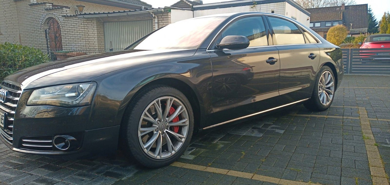 Audi A8 4.2 TDI tiptronic quattro - Седан: снимка 1 Audi A8 4.2 TDI tiptronic quattro - Седан: снимка 1