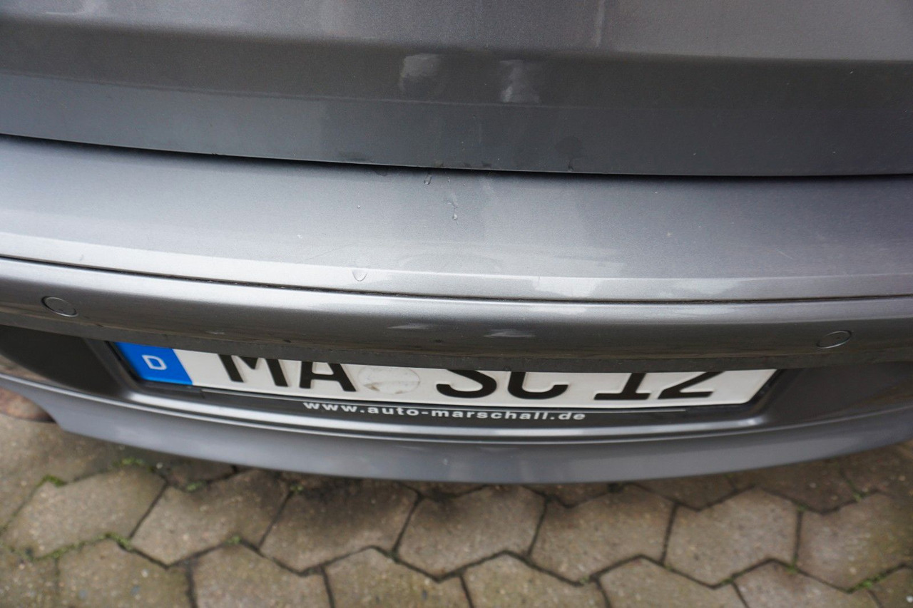 BMW 116i - Седан: снимка 5 BMW 116i - Седан: снимка 5