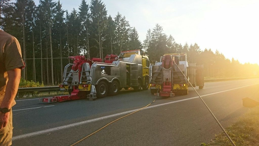 Mercedes-Benz Arocs 8x8 4153 G&G Wrecker Mercedes-Benz Arocs 8x8 4153 G&G Wrecker - Камион пътна помощ: снимка 2 Mercedes-Benz Arocs 8x8 4153 G&G Wrecker Mercedes-Benz Arocs 8x8 4153 G&G Wrecker - Камион пътна помощ: снимка 2