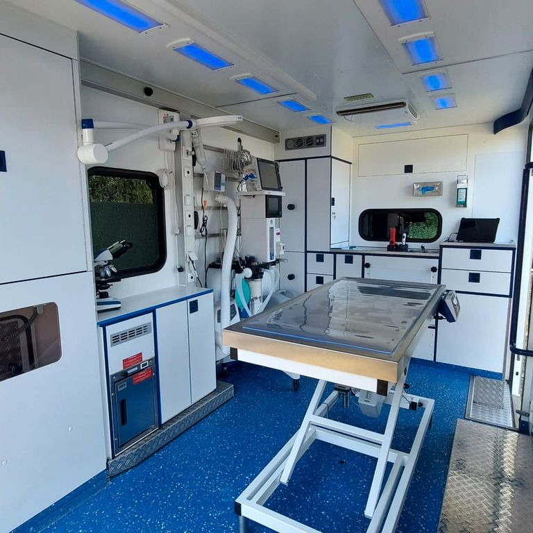 Mercedes-Benz Sprinter 519 Tierarzt Garantie Mercedes-Benz Sprinter 519 Tierarzt Garantie - Линейка: снимка 1 Mercedes-Benz Sprinter 519 Tierarzt Garantie Mercedes-Benz Sprinter 519 Tierarzt Garantie - Линейка: снимка 1