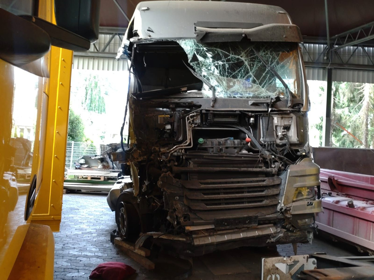 MAN TGX 18.510 - Влекач: снимка 4 MAN TGX 18.510 - Влекач: снимка 4