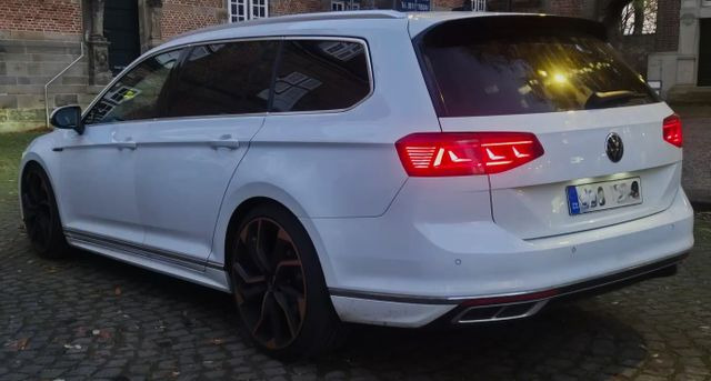 Volkswagen Passat 4-motion R line 9x20 Zoll - Комби: снимка 4 Volkswagen Passat 4-motion R line 9x20 Zoll - Комби: снимка 4