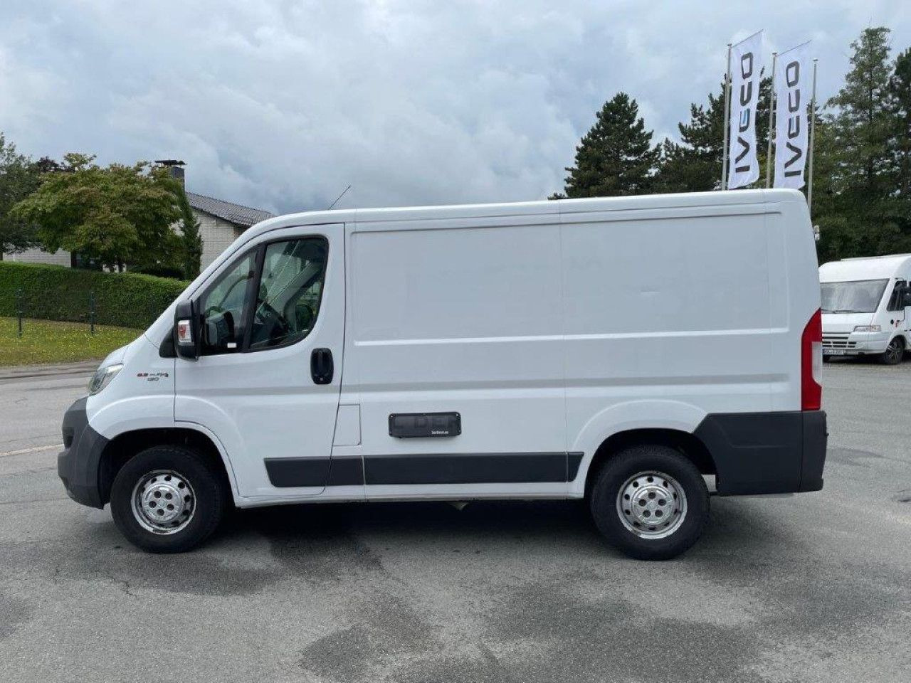 Fiat Ducato 30 130 M-Jet L1H1 Euro6 Klima AHK ZV - Малък ван: снимка 5 Fiat Ducato 30 130 M-Jet L1H1 Euro6 Klima AHK ZV - Малък ван: снимка 5