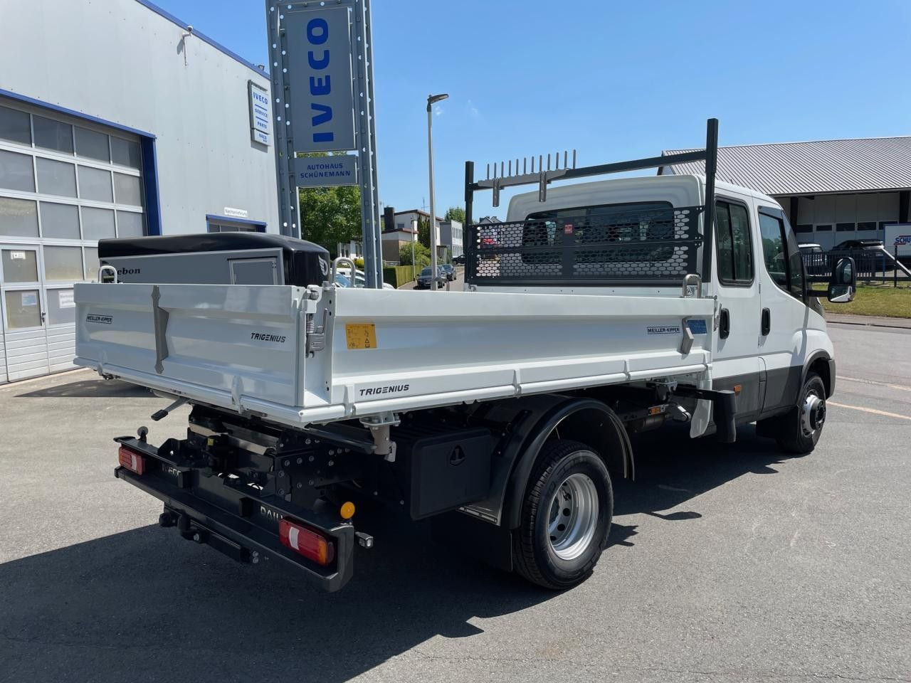 Iveco Daily 70C18H DK - Бус самосвал: снимка 4 Iveco Daily 70C18H DK - Бус самосвал: снимка 4