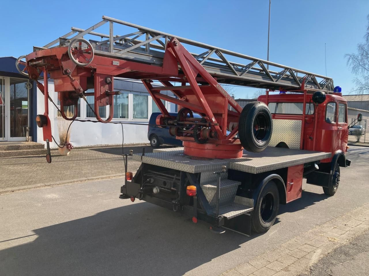 Magirus-Deutz K.H.D. 70D6F "Eicher" Magirus-Deutz K.H.D. 70D6F "Eicher" - Пожарна кола: снимка 4 Magirus-Deutz K.H.D. 70D6F "Eicher" Magirus-Deutz K.H.D. 70D6F "Eicher" - Пожарна кола: снимка 4