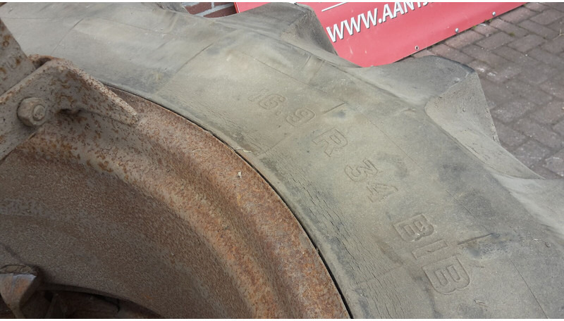 Dubbellucht 34 inch - Гуми и джанти: снимка 3 Dubbellucht 34 inch - Гуми и джанти: снимка 3