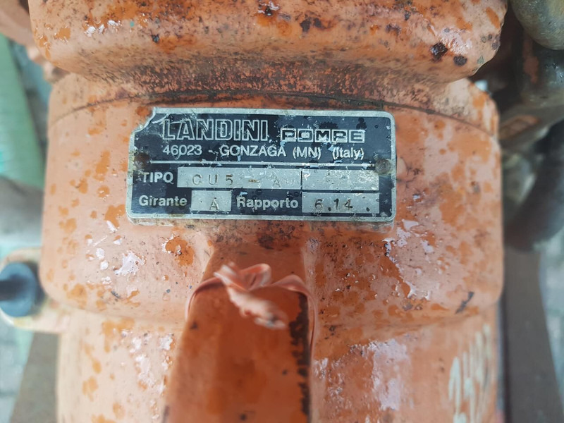Landini waterpomp - Водна помпа: снимка 3 Landini waterpomp - Водна помпа: снимка 3