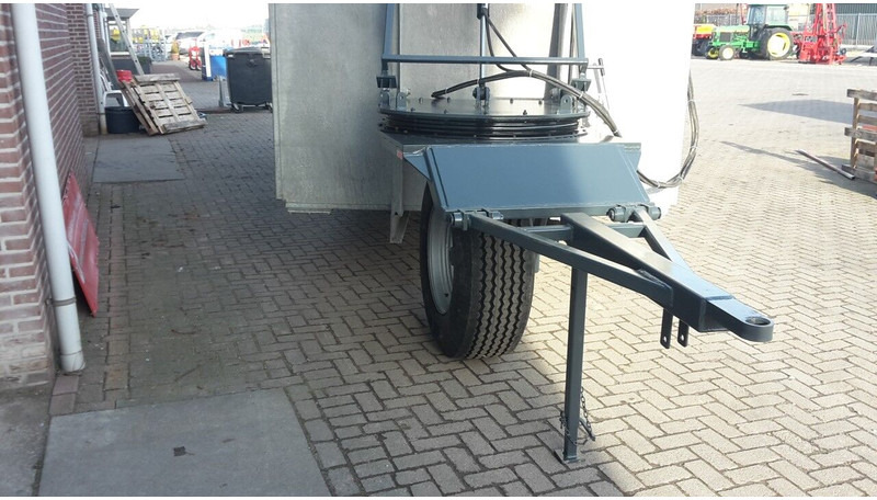 Mestcontainer met neuswiel - Тороразпръсквачка: снимка 3 Mestcontainer met neuswiel - Тороразпръсквачка: снимка 3