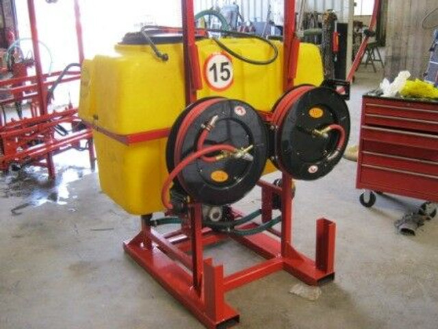 Onbekend Reinigingsspuiten - Навесна пръскачка: снимка 1 Onbekend Reinigingsspuiten - Навесна пръскачка: снимка 1