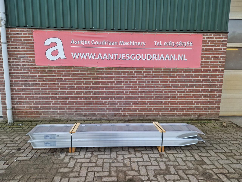 Onbekend - Подемно-транспортна техника: снимка 1 Onbekend - Подемно-транспортна техника: снимка 1