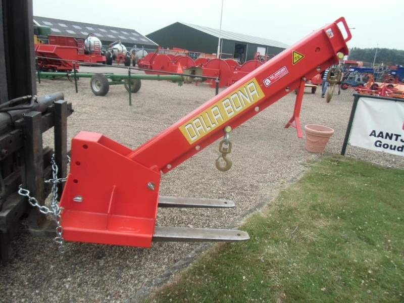 Telescopische hijsjip - Мини кран: снимка 4 Telescopische hijsjip - Мини кран: снимка 4