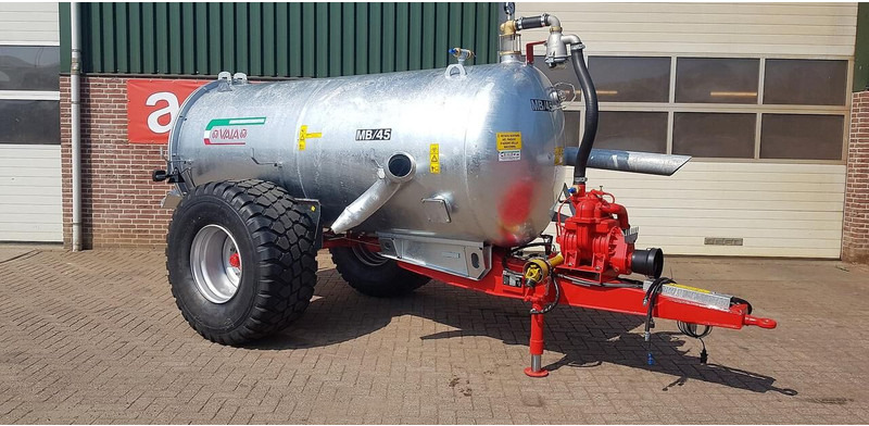 Vaia MB 45 Water tank - Разпръсквач за оборски тор: снимка 1 Vaia MB 45 Water tank - Разпръсквач за оборски тор: снимка 1