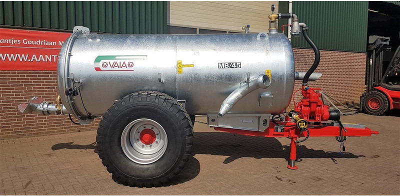 Vaia MB 45 Water tank - Разпръсквач за оборски тор: снимка 2 Vaia MB 45 Water tank - Разпръсквач за оборски тор: снимка 2