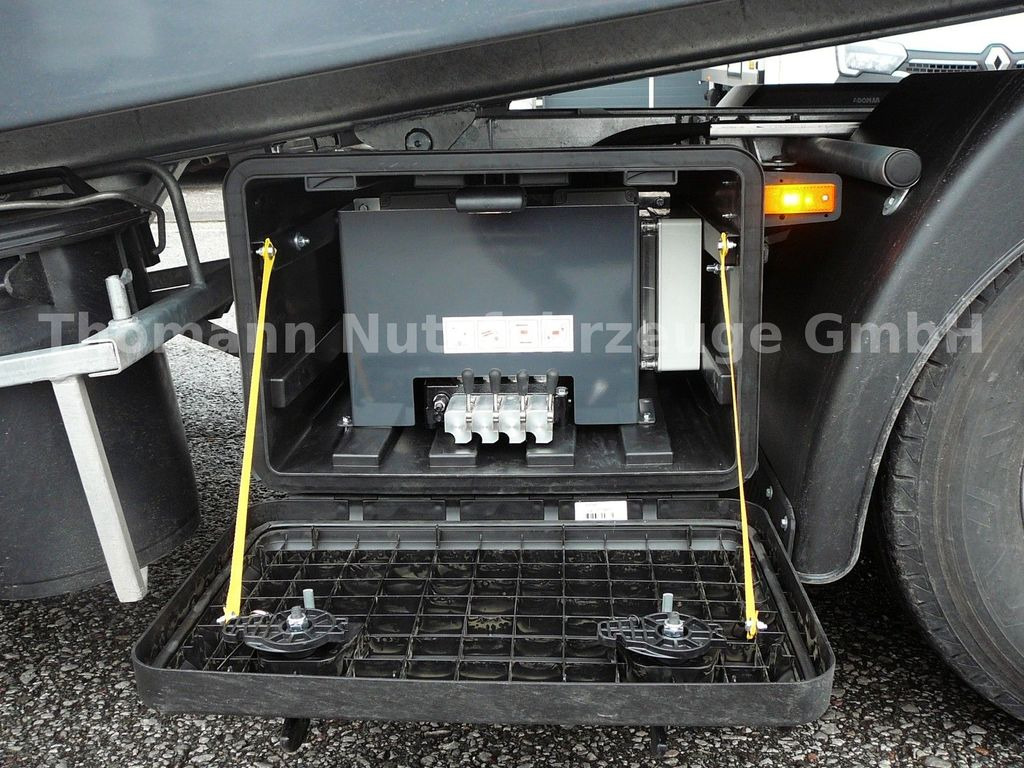 Нови Камион пътна помощ, Лекотоварен автомобил Iveco DAILY 70C18 Schiebeplateau Luftfederung: снимка 10