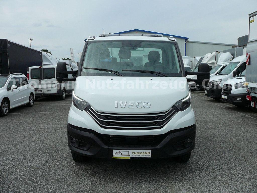 Iveco DAILY 70C18 Schiebeplateu Hubbrille Luftfed Navi Iveco DAILY 70C18 Schiebeplateu Hubbrille Luftfed Navi - Камион пътна помощ, Лекотоварен автомобил: снимка 4 Iveco DAILY 70C18 Schiebeplateu Hubbrille Luftfed Navi Iveco DAILY 70C18 Schiebeplateu Hubbrille Luftfed Navi - Камион пътна помощ, Лекотоварен автомобил: снимка 4