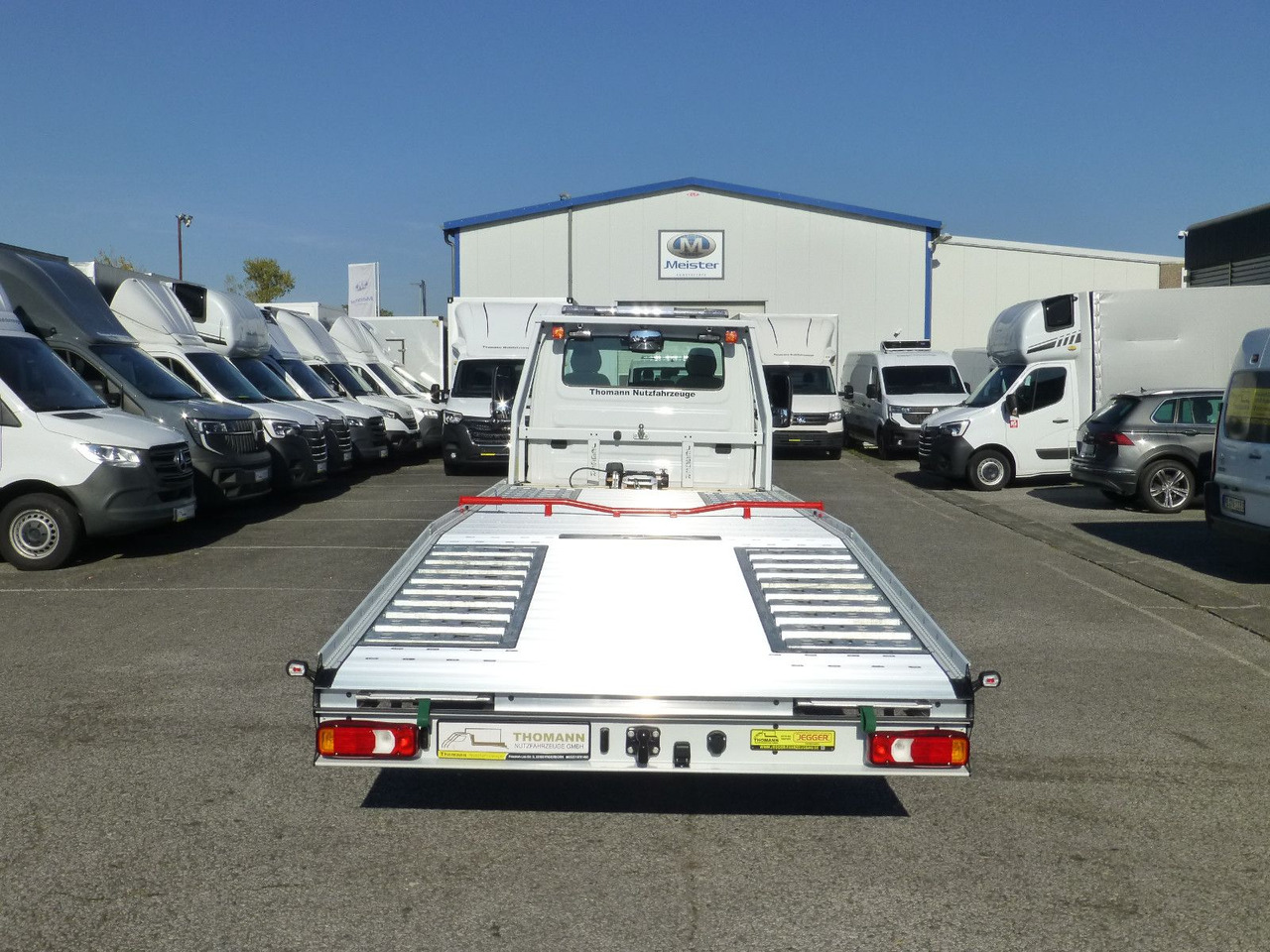 Iveco DAILY 70C21 Festplateau Alu Premium Automatik - Камион пътна помощ: снимка 4 Iveco DAILY 70C21 Festplateau Alu Premium Automatik - Камион пътна помощ: снимка 4