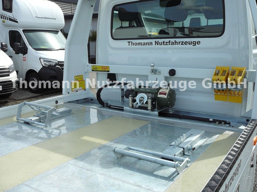 Нови Камион пътна помощ, Лекотоварен автомобил Iveco DAILY 72C18 Schiebeplateu Hubbrille Luftfed Navi: снимка 10