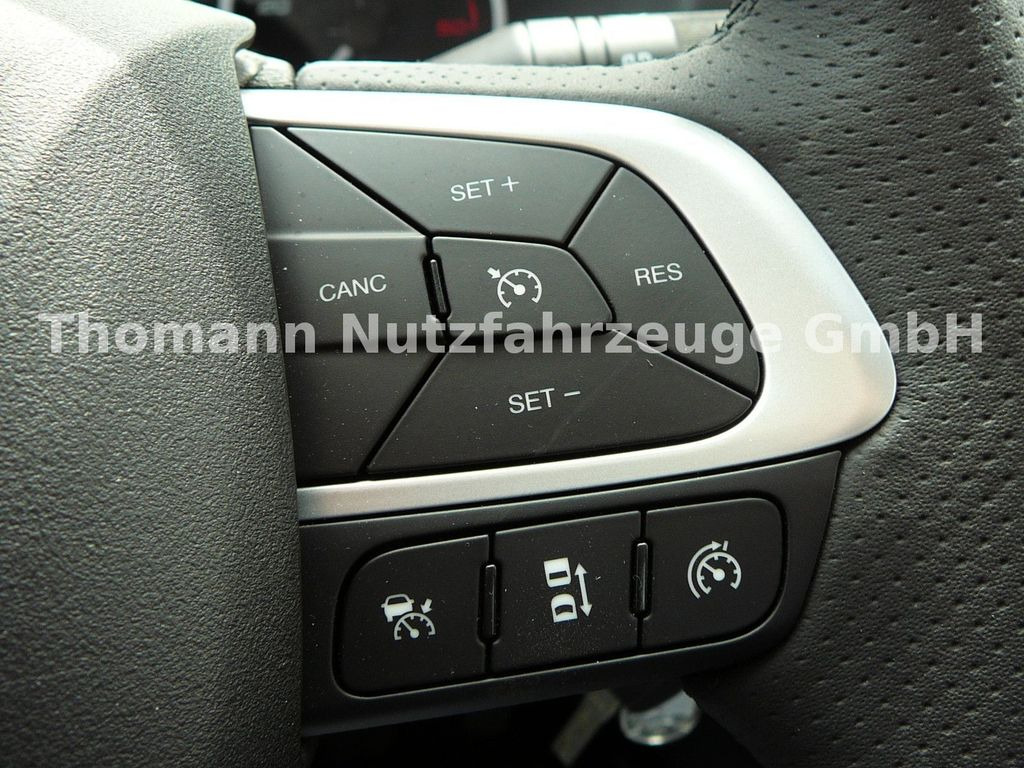 Нови Камион пътна помощ, Лекотоварен автомобил Iveco DAILY 72C18 Schiebeplateu Hubbrille Luftfed Navi: снимка 17
