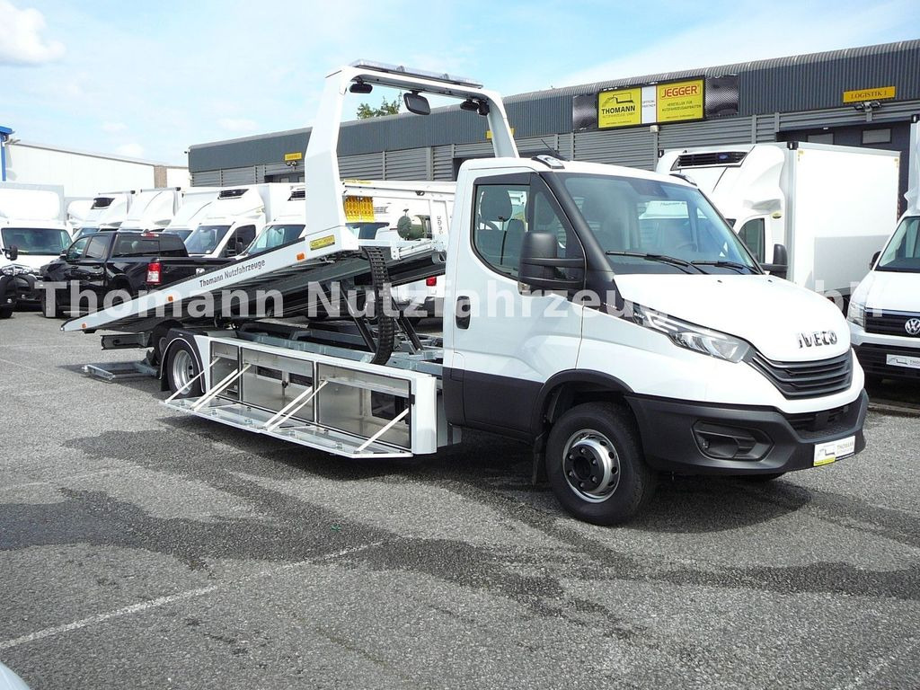 Iveco DAILY 72C18 Schiebeplateu Hubbrille Luftfed Navi Iveco DAILY 72C18 Schiebeplateu Hubbrille Luftfed Navi - Камион пътна помощ, Лекотоварен автомобил: снимка 1 Iveco DAILY 72C18 Schiebeplateu Hubbrille Luftfed Navi Iveco DAILY 72C18 Schiebeplateu Hubbrille Luftfed Navi - Камион пътна помощ, Лекотоварен автомобил: снимка 1