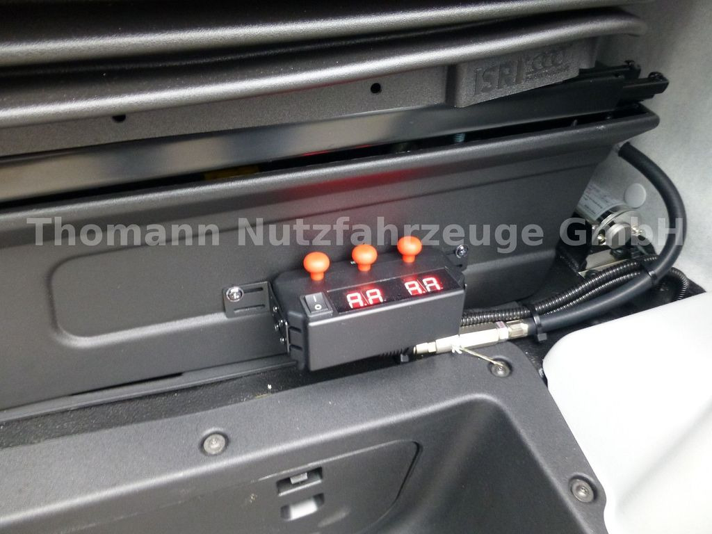 Нови Автовоз камион, Лекотоварен автомобил Iveco Daily 35S18 Autotransporter  NAVI ACC Temp.: снимка 25