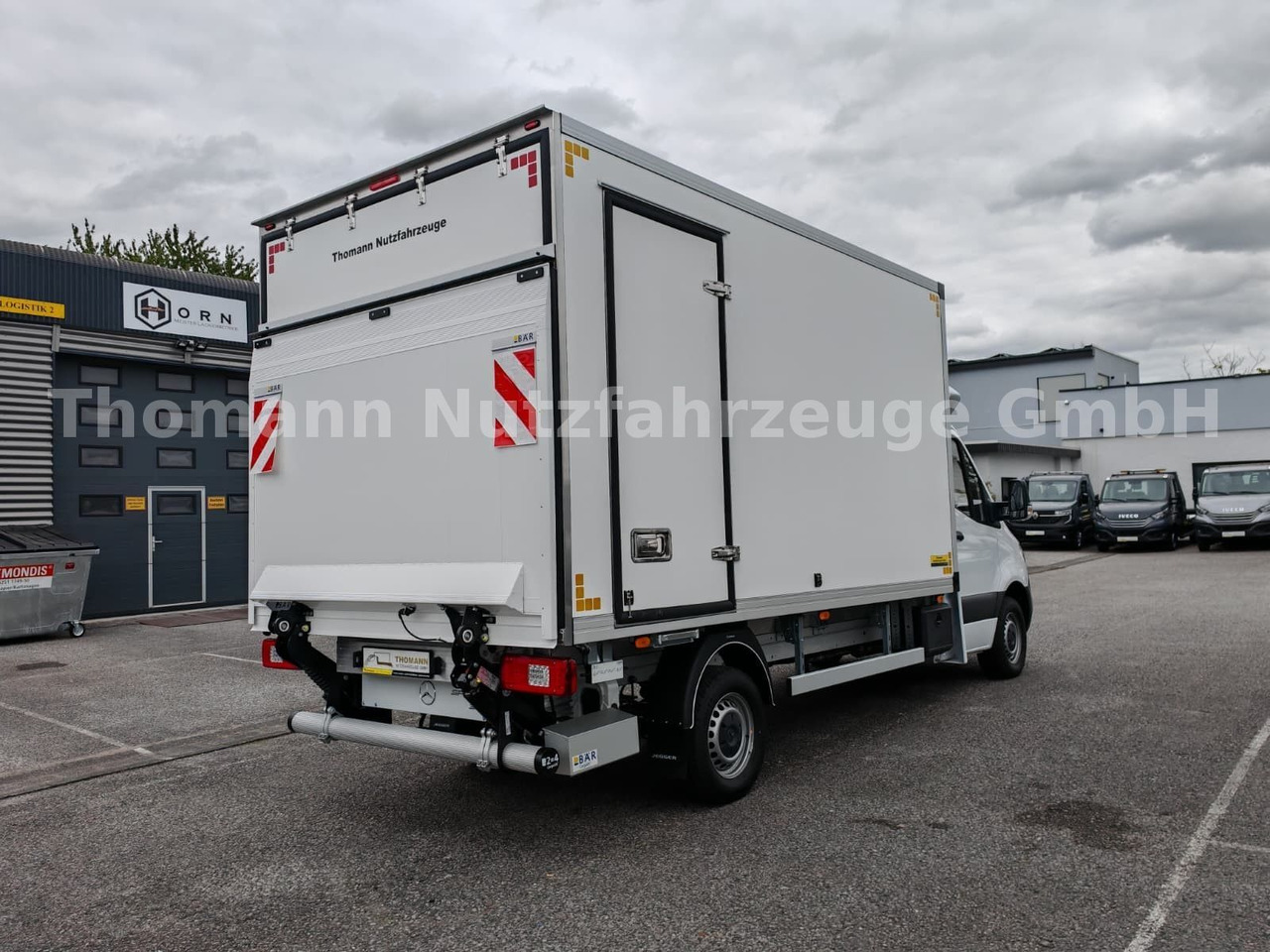 Mercedes-Benz Sprinter 319 CDI Kühlkoffer Xarios 300 LBW - Хладилен бус: снимка 5 Mercedes-Benz Sprinter 319 CDI Kühlkoffer Xarios 300 LBW - Хладилен бус: снимка 5