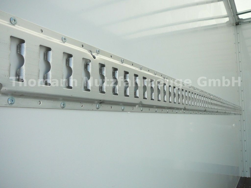 Нови Лекотоварен автомобил фургон Renault Koffer Möbelkoffer Klima Tempomat Renault Koffer Möbelkoffer Klima Tempomat: снимка 10 Нови Лекотоварен автомобил фургон Renault Koffer Möbelkoffer Klima Tempomat Renault Koffer Möbelkoffer Klima Tempomat: снимка 10