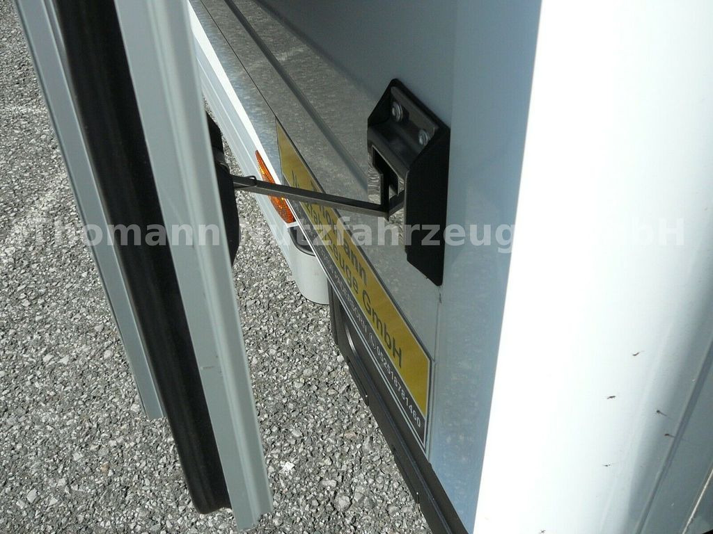 Нови Лекотоварен автомобил фургон Renault Koffer Möbelkoffer Klima Tempomat Renault Koffer Möbelkoffer Klima Tempomat: снимка 14 Нови Лекотоварен автомобил фургон Renault Koffer Möbelkoffer Klima Tempomat Renault Koffer Möbelkoffer Klima Tempomat: снимка 14