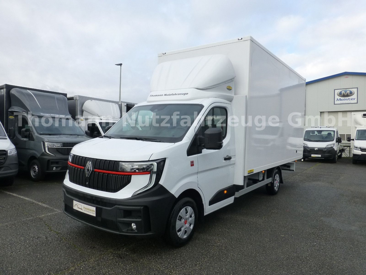 Renault NEW Master Koffer Möbelkoffer Ultralight! - Лекотоварен автомобил фургон: снимка 2 Renault NEW Master Koffer Möbelkoffer Ultralight! - Лекотоварен автомобил фургон: снимка 2