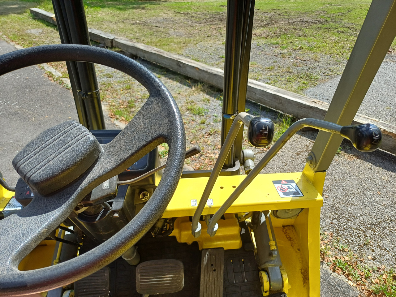 Mitsubishi Fg15 - Газокар: снимка 5 Mitsubishi Fg15 - Газокар: снимка 5
