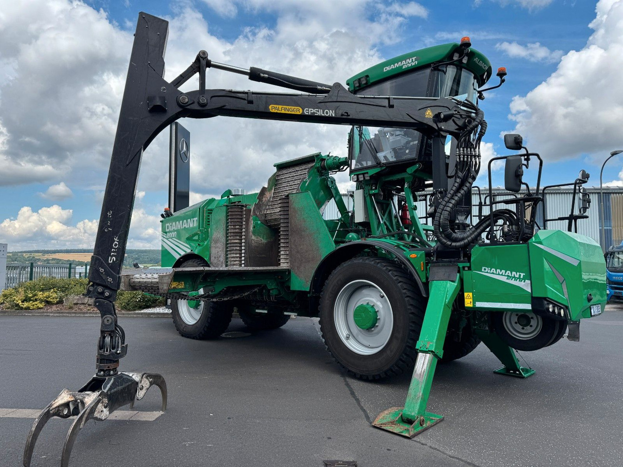 Albach Diamant 2000 / kein AdBlue / 2.200h Roto - Дробилка за дървесина: снимка 2 Albach Diamant 2000 / kein AdBlue / 2.200h Roto - Дробилка за дървесина: снимка 2