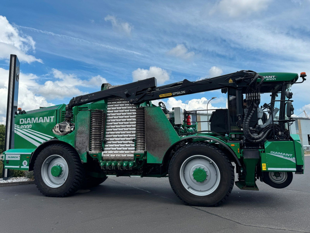 Albach Diamant 2000 / kein AdBlue / 2.200h Roto - Дробилка за дървесина: снимка 4 Albach Diamant 2000 / kein AdBlue / 2.200h Roto - Дробилка за дървесина: снимка 4