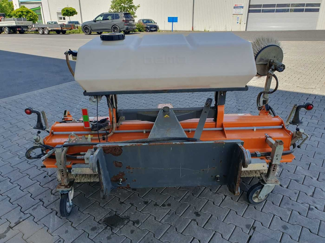 Bema 25 Dual Kehrmaschine / 2.050 mm / 2020 - Четка: снимка 4 Bema 25 Dual Kehrmaschine / 2.050 mm / 2020 - Четка: снимка 4